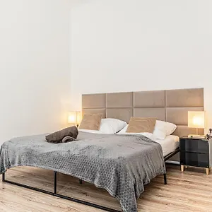 Apartament Past Meets Present - 1br Near Westbahnhof, Wiedeń